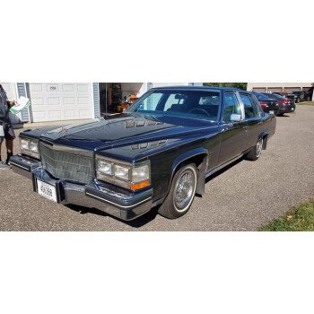 1985 Cadillac Fleetwood Brougham Sedan
